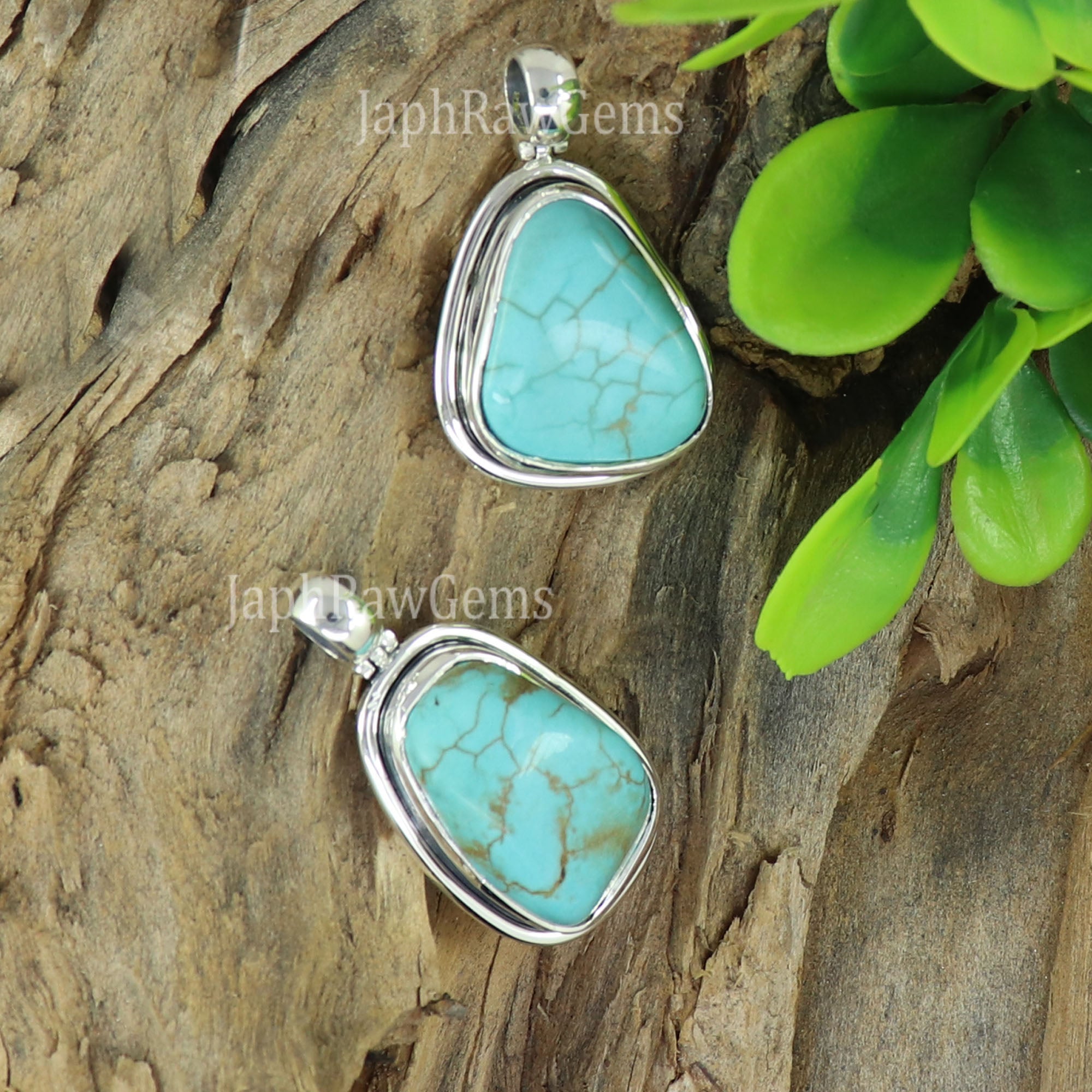 Raw Turquoise Pendnat