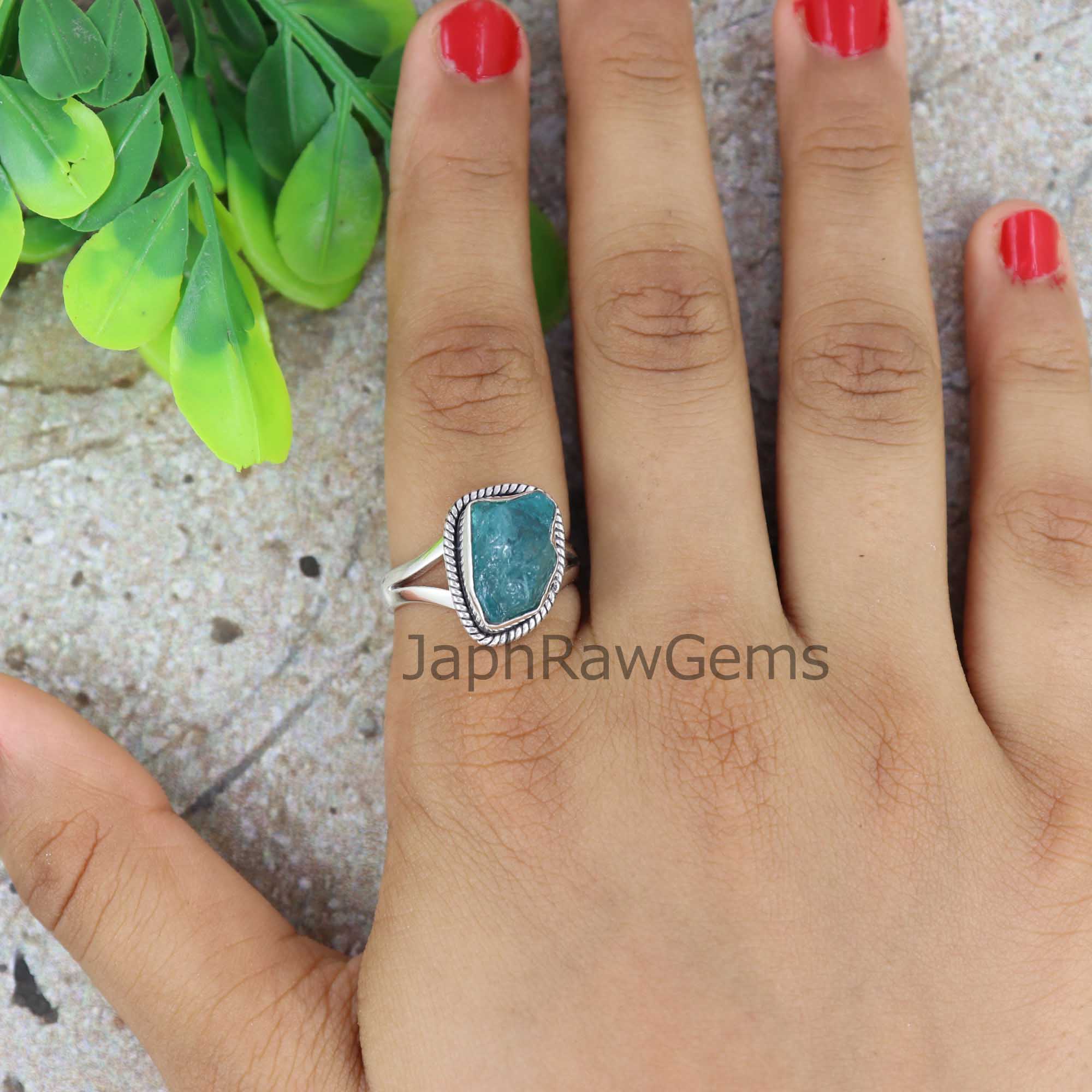 Raw Apatite Ring