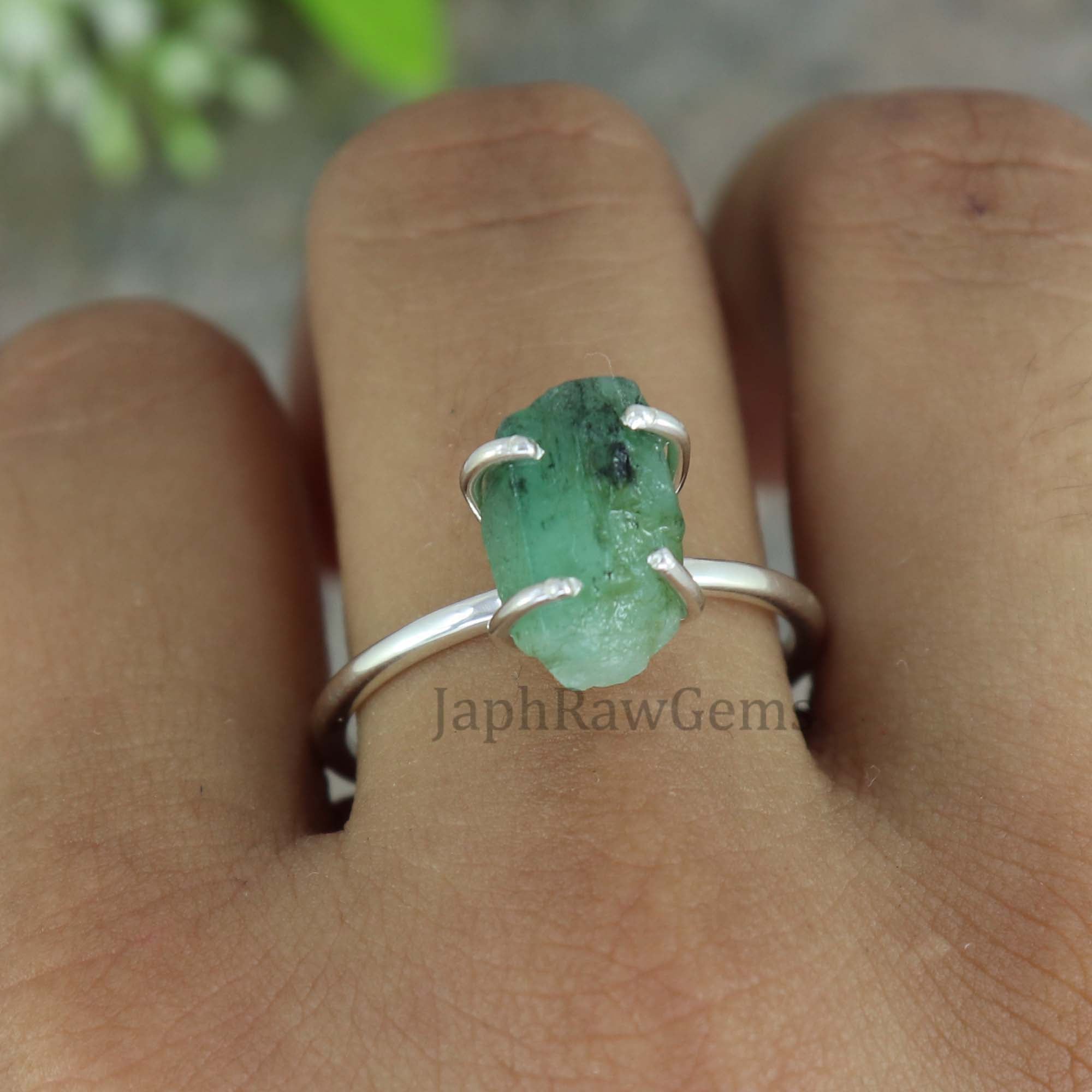 Raw Emerald Ring