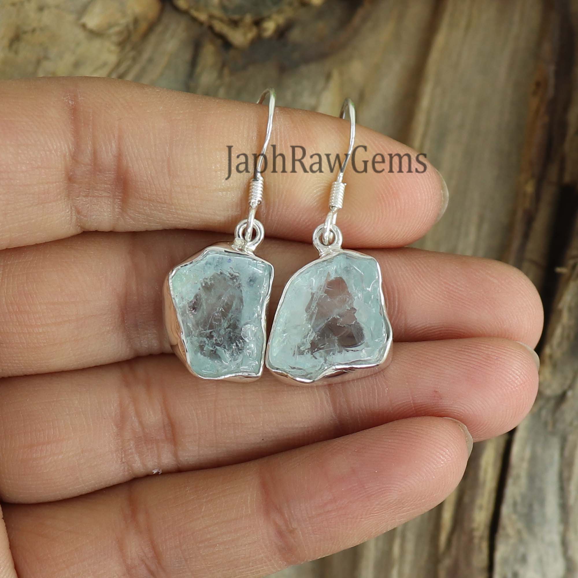 Raw Aquamarine Earring