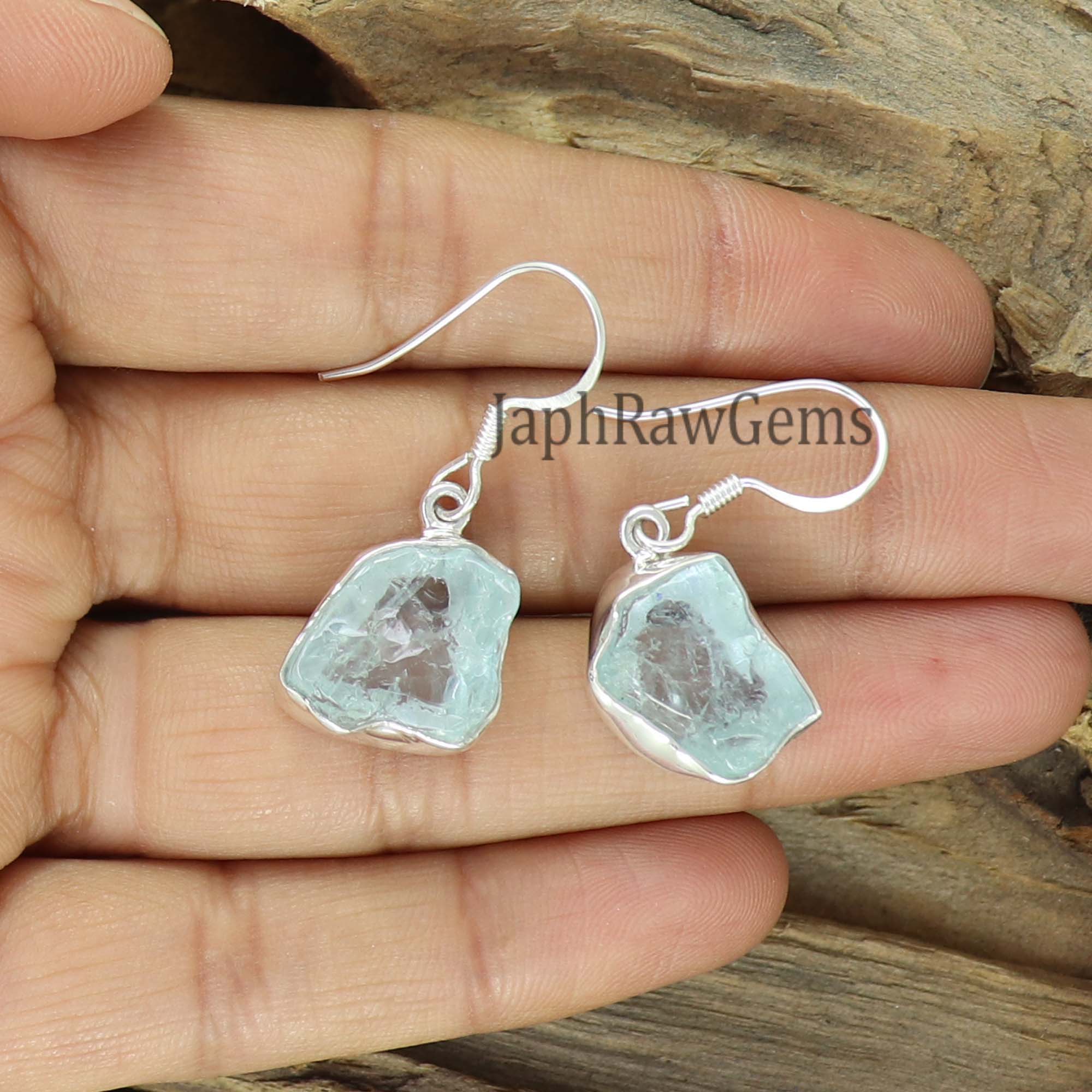 Raw Aquamarine Earring